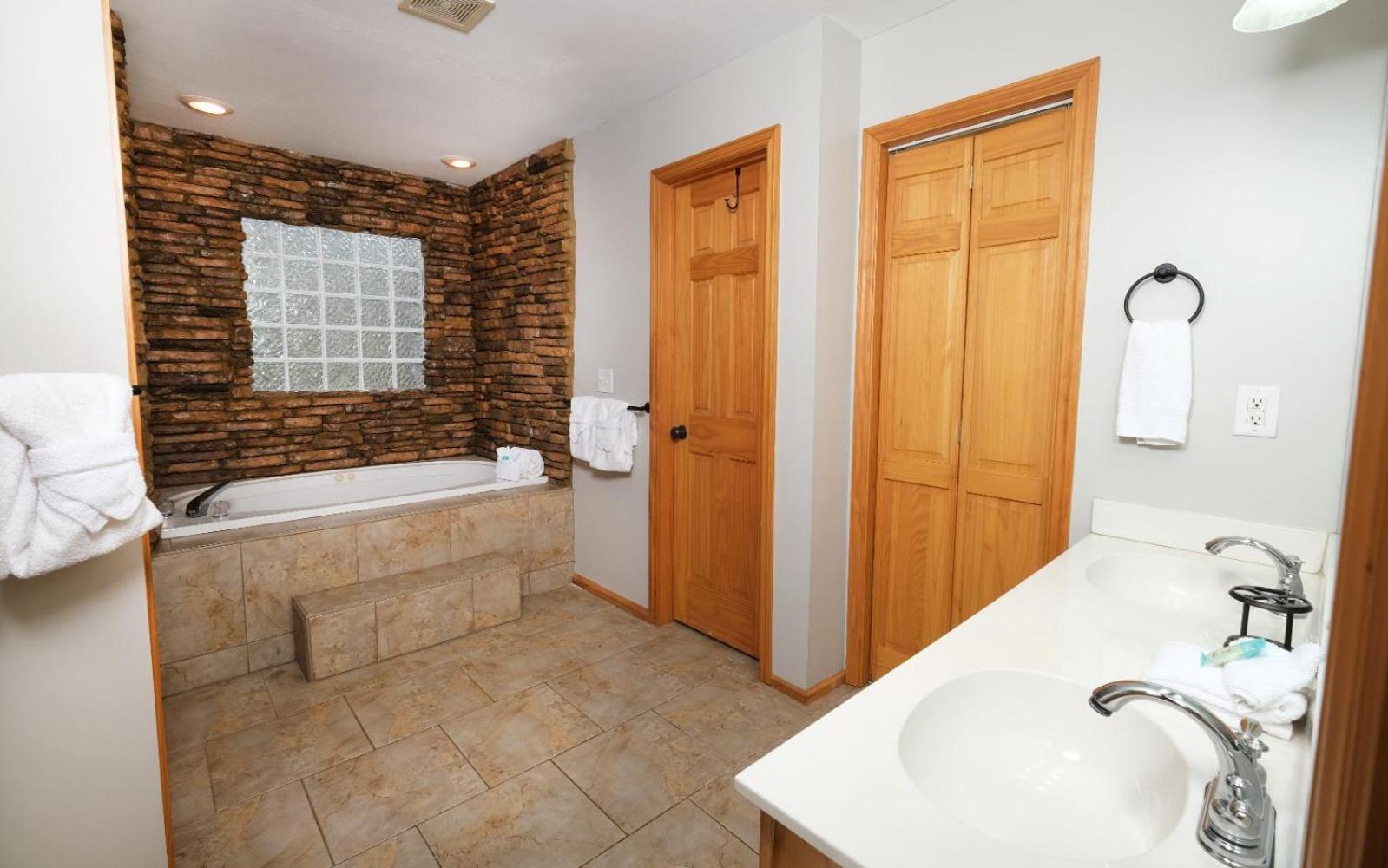 Villa Shady Creek *